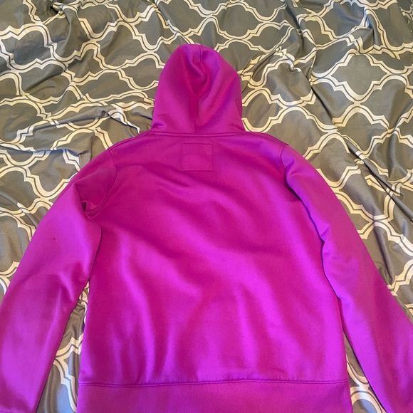 Medium Women’s under armour hoodie - Picture 3 of 3